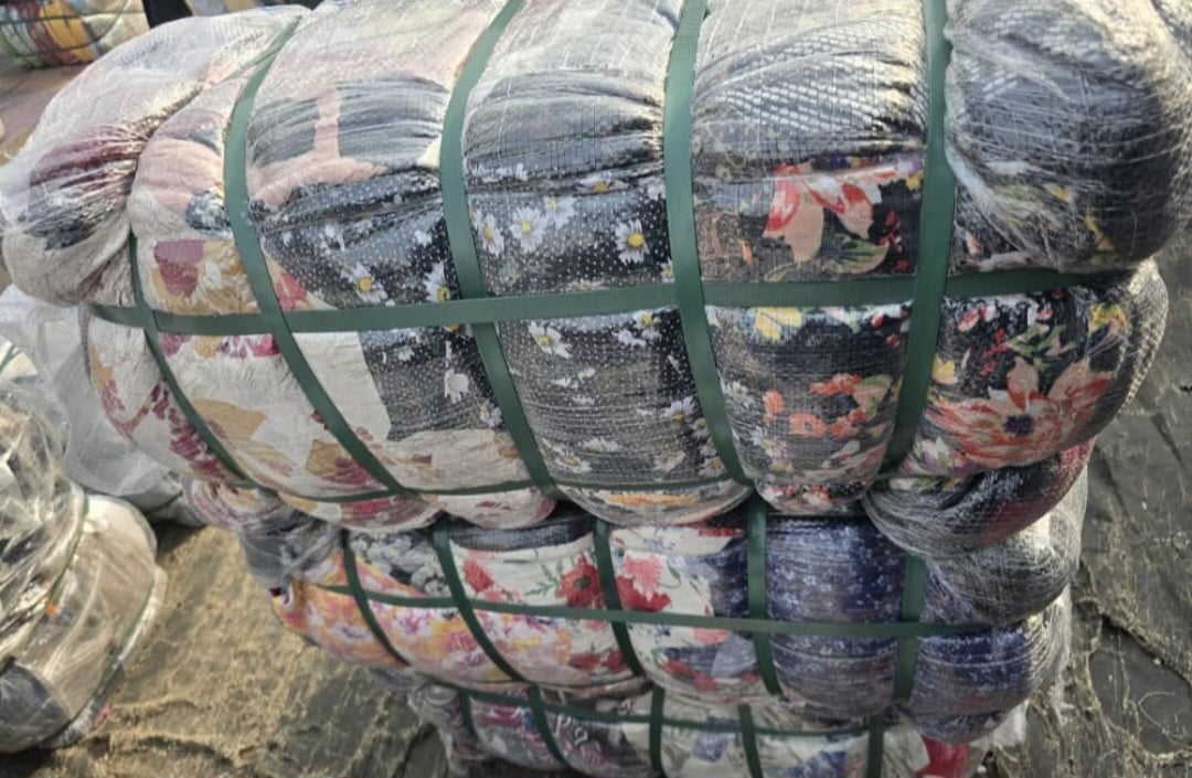 UK Gown Bale- (Grade A).
